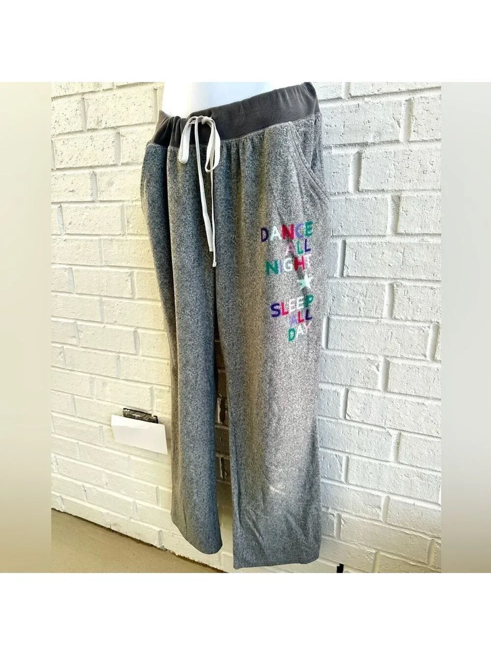 Xhilaration stylish gray